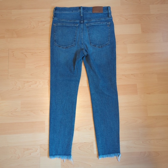 Madewell 10” High Rise Skinny Button Fly Jeans - Picture 4 of 13